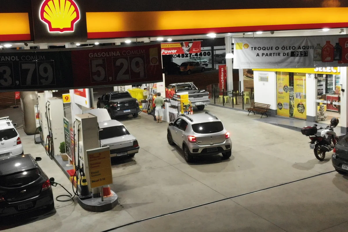 Projeto de Iluminação LED no Posto Cica Jundiaí - Demape