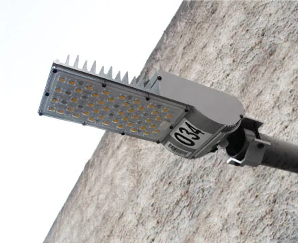 Luminária Pública LED Demape C8